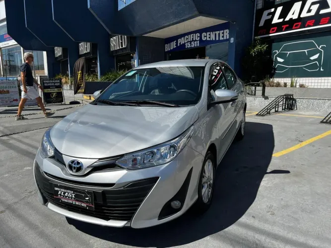 Toyota Yaris XL Sedan 1.5 Flex 16V 4P Aut. 2019