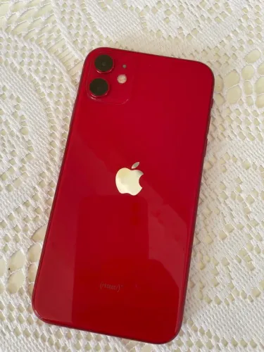 IPhone 11 Vermelho