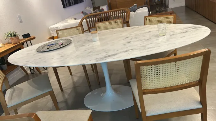 Mesa saarinen oval 6 lugares com 6 cadeiras