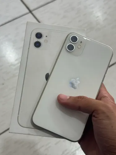 iPhone 11 todo original para pessoas exigentes 