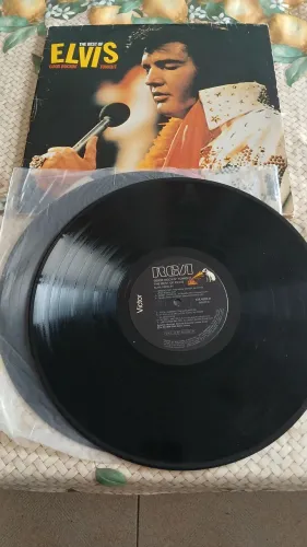 Álbum com 2 Long PlayStation de Elvis Presley. Good Rockin Tonighr