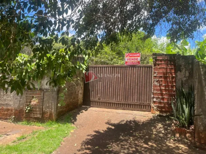 Terreno à venda em Maringá, Conjunto Residencial Cidade Alta, com 751 m²