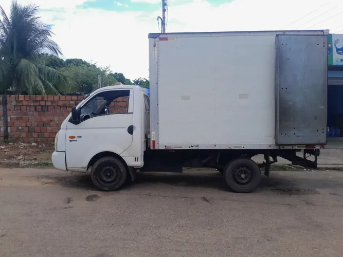 Hyundai HR 2.5 TCI Diesel (rs/rd) 2010