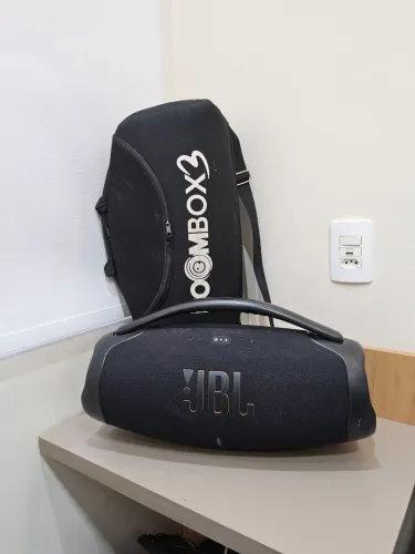 Bombox3