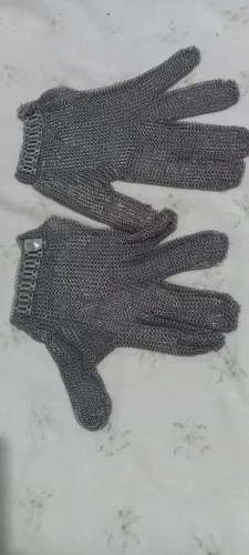 luvas de aço