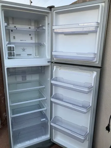 Geladeira Electrolux frost free inox