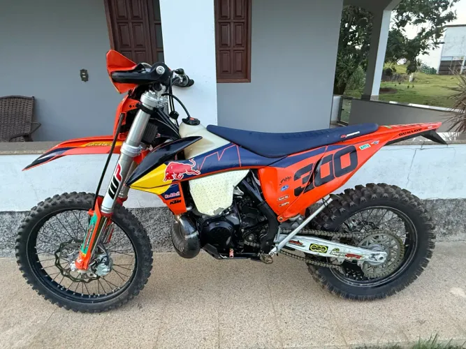 KTM 300 2T