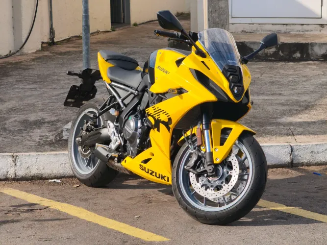 Suzuki GSX8R GSX-8R 2026 Nova