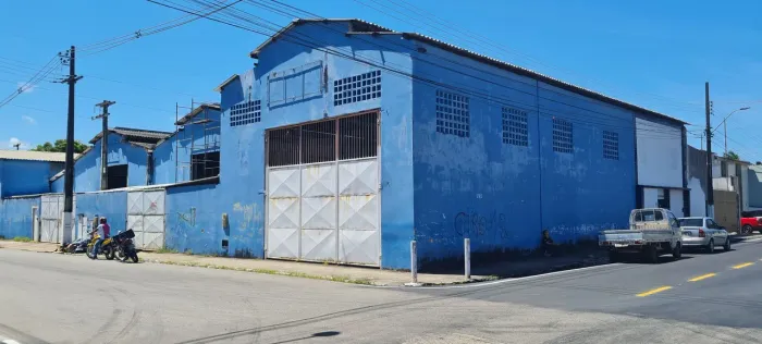 GALPOES INDUSTRIAL COMERCIAL