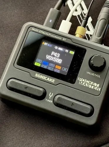 Pedaleira Pocket master