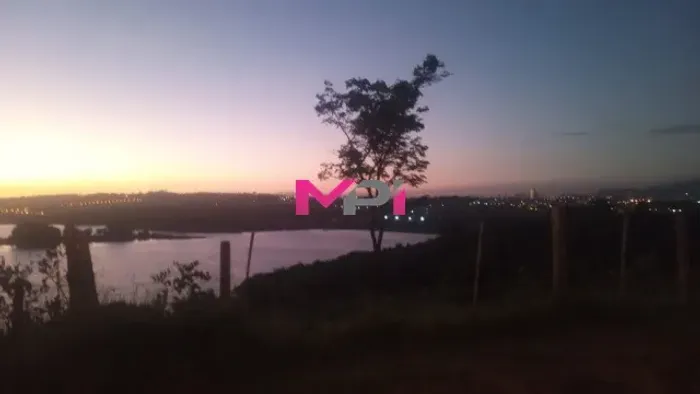 TERRENO A VENDA NO RESIDENCIAL VILA DAS ACÁCIAS - JUNDIAÍ/SP.