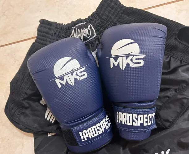 Luvas de boxe MKS Prospect
