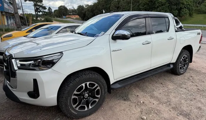 Toyota Hilux CD SRX 4X4 2.8 TDI 16V Diesel Aut. 2022
