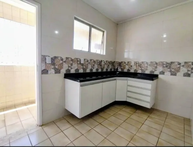 Venda apartamento 2 dormitórios 470 000