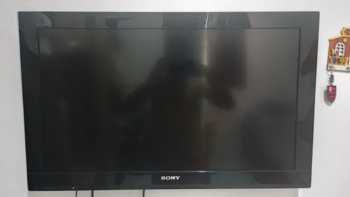 Vende-se Televisão.