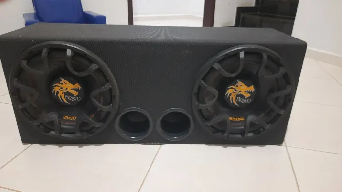 Som automotivo bravox 12" + potência corzus HT600