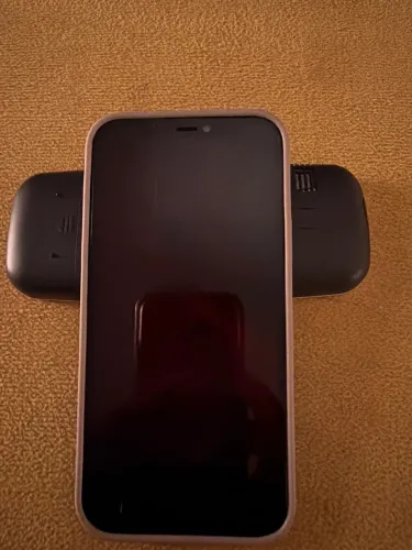 Telefone iPhone 12