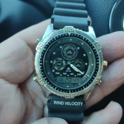 Relogio Citizen C-410.