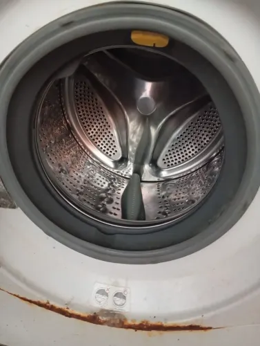 Máquina de lavar roupa LG lava e seca