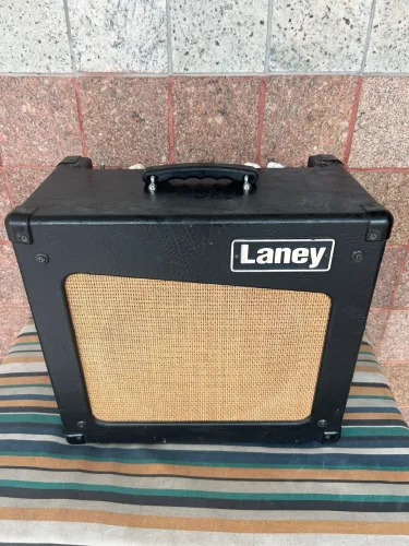 Laney Cub 12