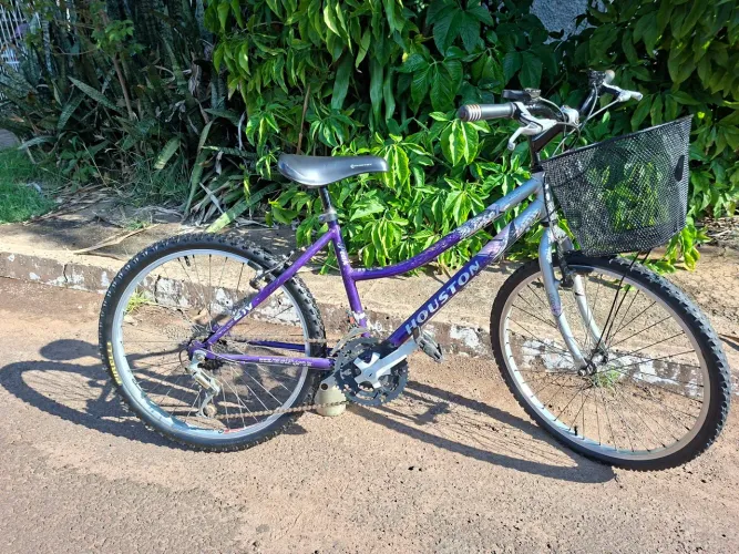Bicicleta infanto juvenil aro 24 revisada.