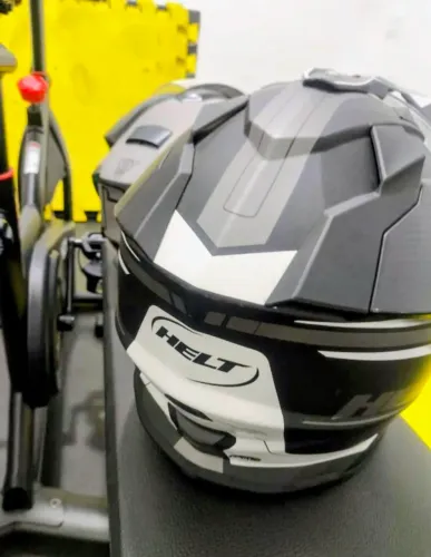 Capacete Helt Cross