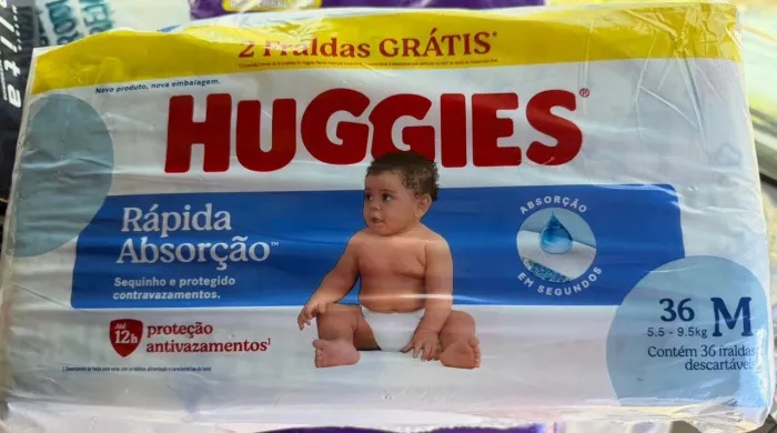 Fraldas M para troca por G ou XGG, ou venda. 
