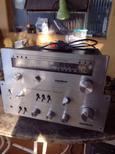 Tuner e amplificador gradiente 