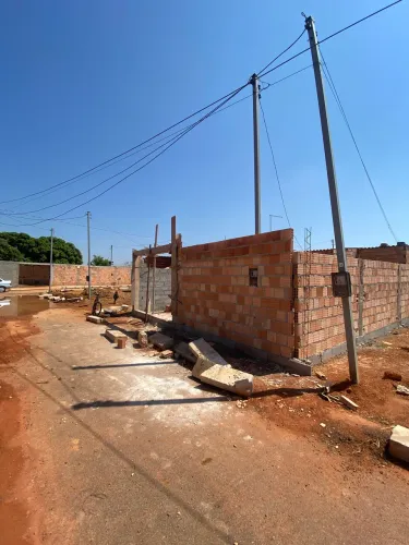 Lote sol nascente trecho 3 ao lado da Qnr 02, oportunidade para sair do aluguel.