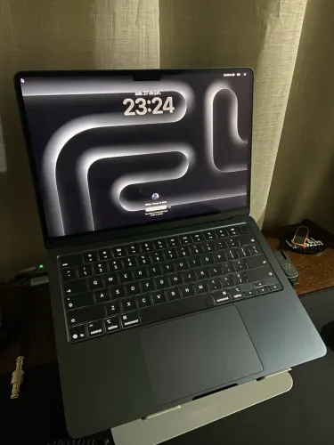 MacBook Air M5