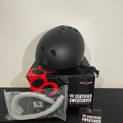 Capacete para skate ou BMX - Triple Eight Certified Sweatsaver - Tamanho 53-57cm