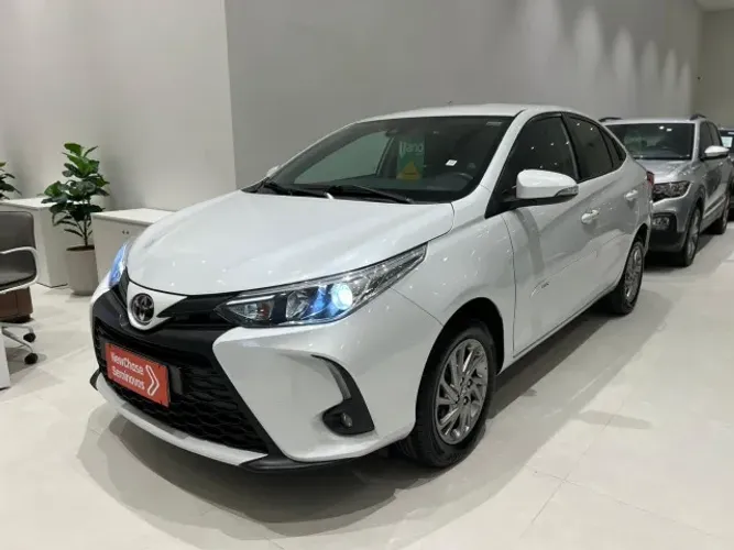 Toyota Yaris XS Sedan 1.5 Flex 16V 4P Aut. 2024