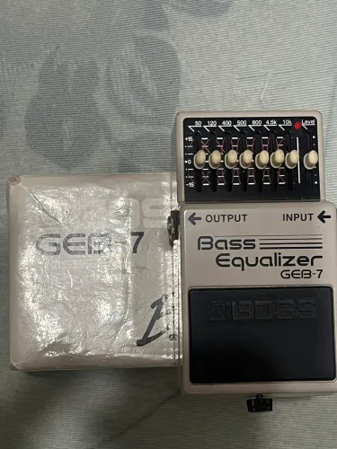 Pedal Boss Equalizer Bass GEB-7