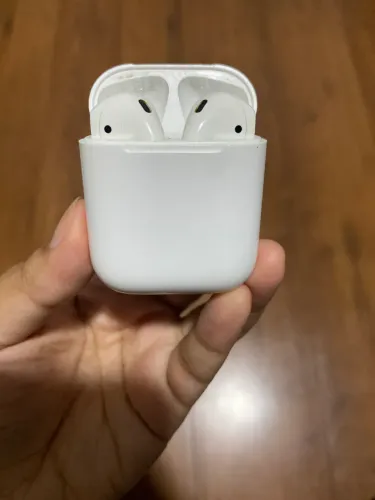 AirPods 2ª geração + estojo