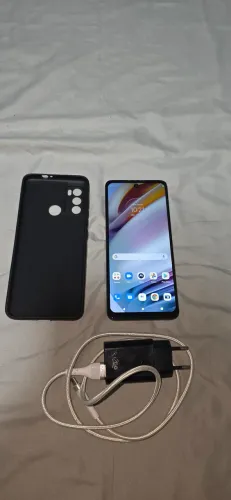 VENDO CELULAR MOTOROLA MOTO G60 AZUL COMPLETO FUNCIONANDO PERFEITAMENTE