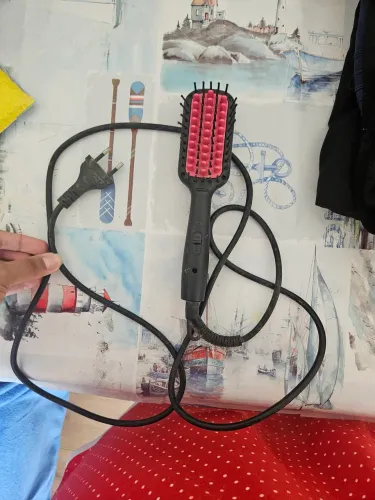 Escova para alisar cabelo
