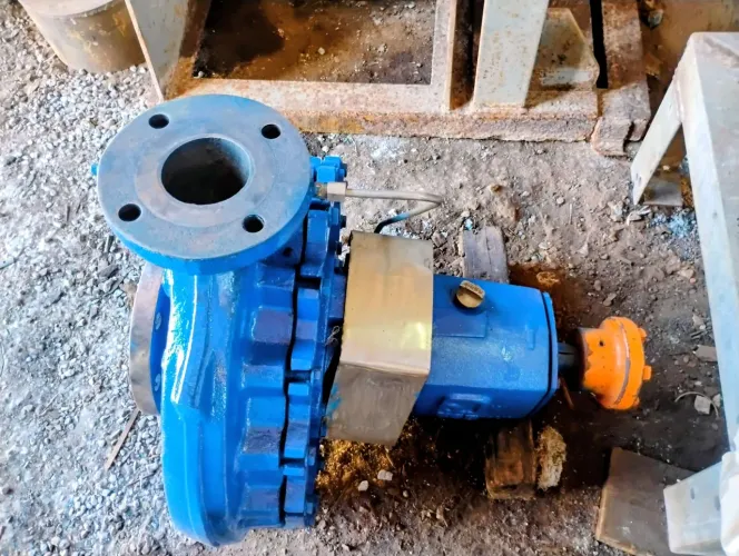 Bomba de pressão em aço inox 5polegas pra 3 