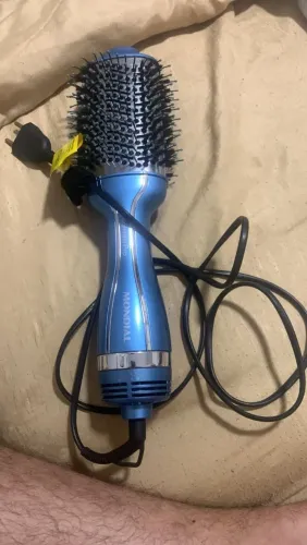 Escova modeladora