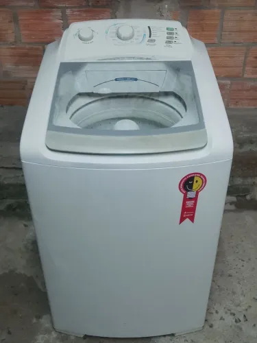 Vendo máquina de lavar roupa Eletrolux 10 kilos 127 volts!
