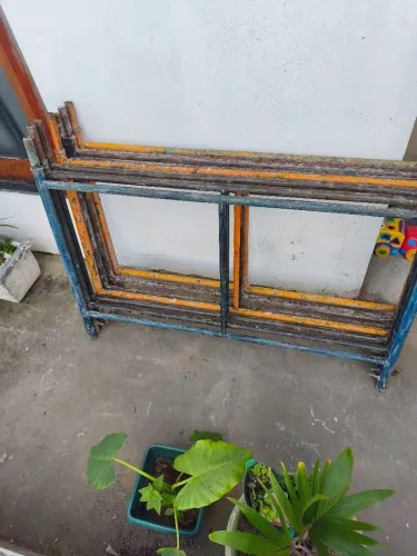 Vendo 10 peças de andaimes de 1.5 padrao