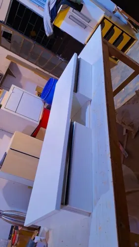 APARADOR MDF