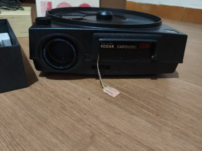 Projetor Kodak Carrossel 650-H