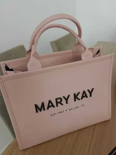 Bolsa Mary Kay nova 100,00
