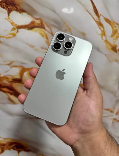 IPHONE 15 PRO MAX 256gb TITANIUM