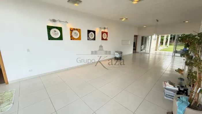 Oportunidade - Casa - Condomínio Residencial Mirante do Vale - Jacareí - 3 Dormitórios - 3