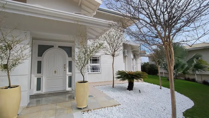 Alto Padrão à venda - Villagio Visconde de Porto Seguro - Imperdível