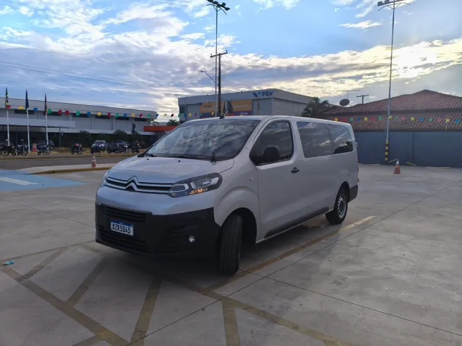 Citroen Jumpy Minibus 1.6 Turbo Diesel 2021