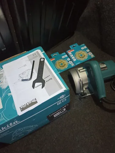 Makita zerada com discos, faço entrega