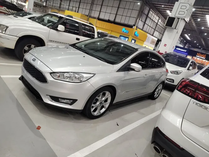Ford Focus 2.0 16v/se/se Plus Flex 5P Aut. 2016