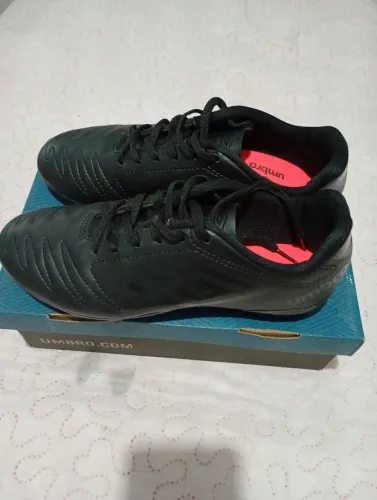 CHUTEIRA UMBRO CAMPO 